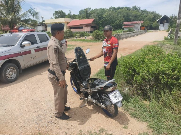 คุมเข้มทางแยกยุทธศาสตร์! สภ.ระโนด ส่งสายตรวจระวะ-พังยาง สกัดจุดตรวจ “สี่แยกวัดใหญ่” บล็อกแก๊งซิ่ง-คุ้มครองชุมชน